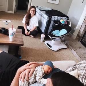 Meet your Posher, Leander